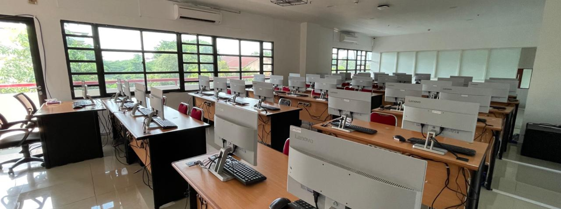 工業管理系Image